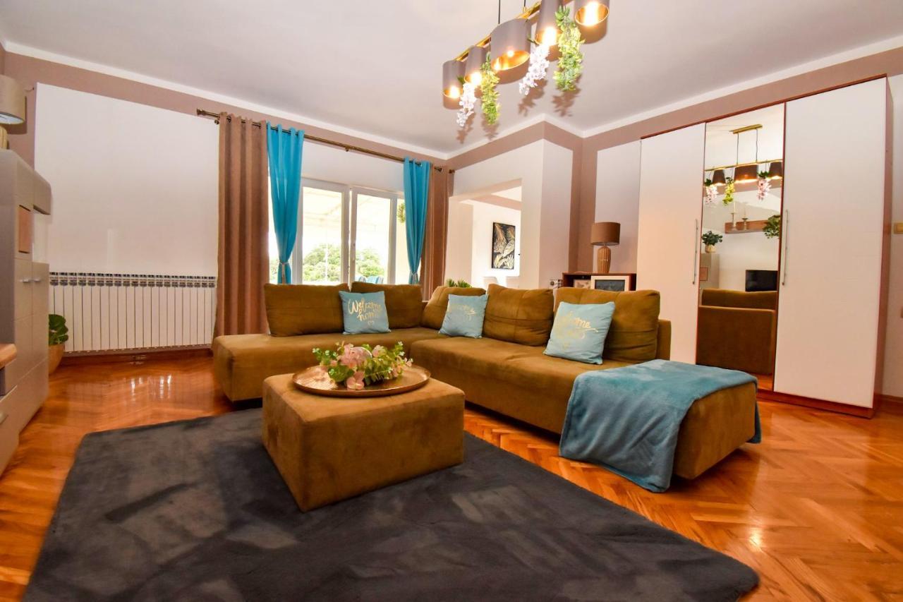 Villa Kristina Rab Supetarska Draga Exterior foto